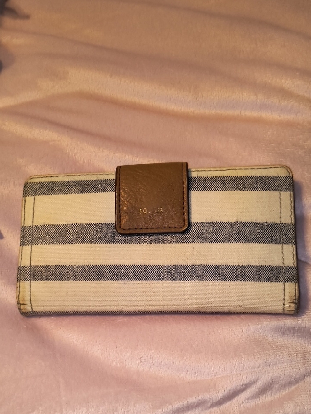 Fossil Cream and Navy Striped Wallet with Brown Leather Snap